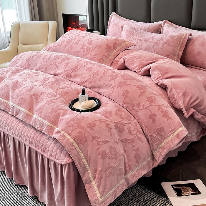 91家纺网 家纺一手货源 找家纺 妮恒美家纺 2025新款10斤床盖款牛奶绒四件套（控价最低价不得低于198） 床盖款-豆沙