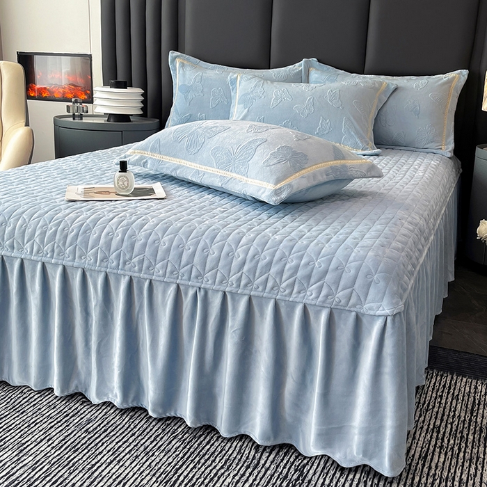 91家纺网 家纺一手货源 找家纺 妮恒美家纺 2025新款10斤床盖款牛奶绒四件套（控价最低价不得低于198） 床盖款-海蓝灰