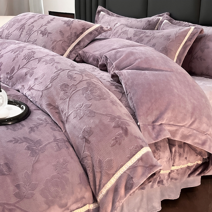 91家纺网 家纺一手货源 找家纺 妮恒美家纺 2025新款10斤床盖款牛奶绒四件套（控价最低价不得低于198） 床盖款-玫瑰紫