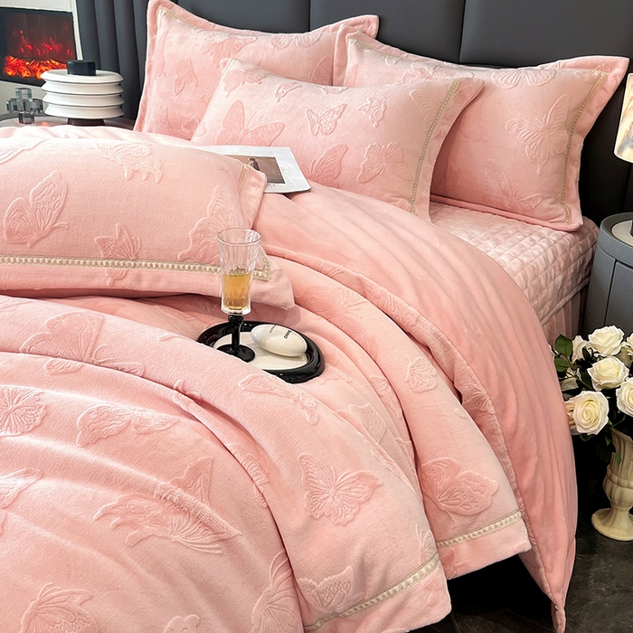 妮恒美家纺 2025新款10斤床盖款牛奶绒四件套（控价最低价不得低于198） 床盖款-暖心玉