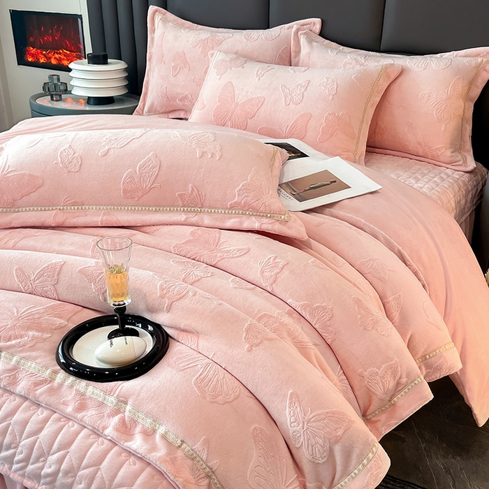 91家纺网 家纺一手货源 找家纺 妮恒美家纺 2025新款10斤床盖款牛奶绒四件套（控价最低价不得低于198） 床盖款-暖心玉