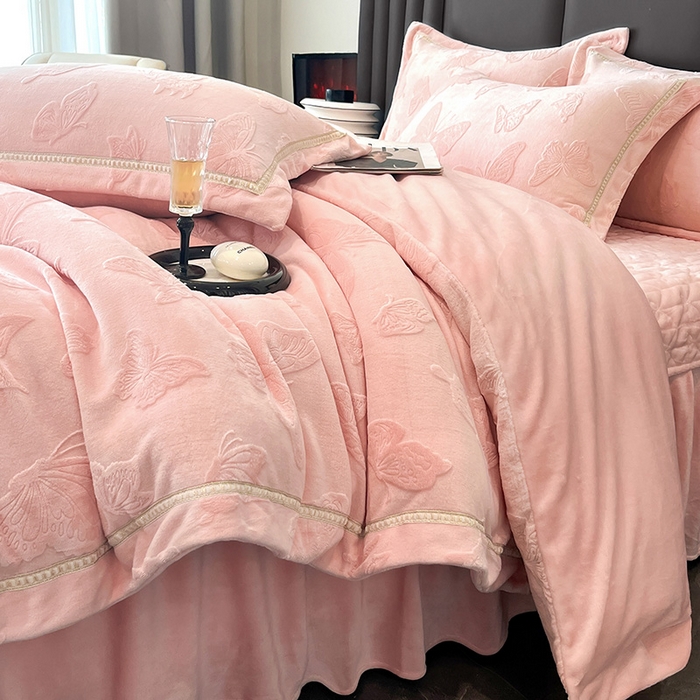 91家纺网 家纺一手货源 找家纺 妮恒美家纺 2025新款10斤床盖款牛奶绒四件套（控价最低价不得低于198） 床盖款-暖心玉