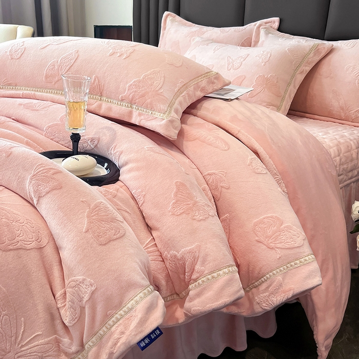 91家纺网 家纺一手货源 找家纺 妮恒美家纺 2025新款10斤床盖款牛奶绒四件套（控价最低价不得低于198） 床盖款-暖心玉