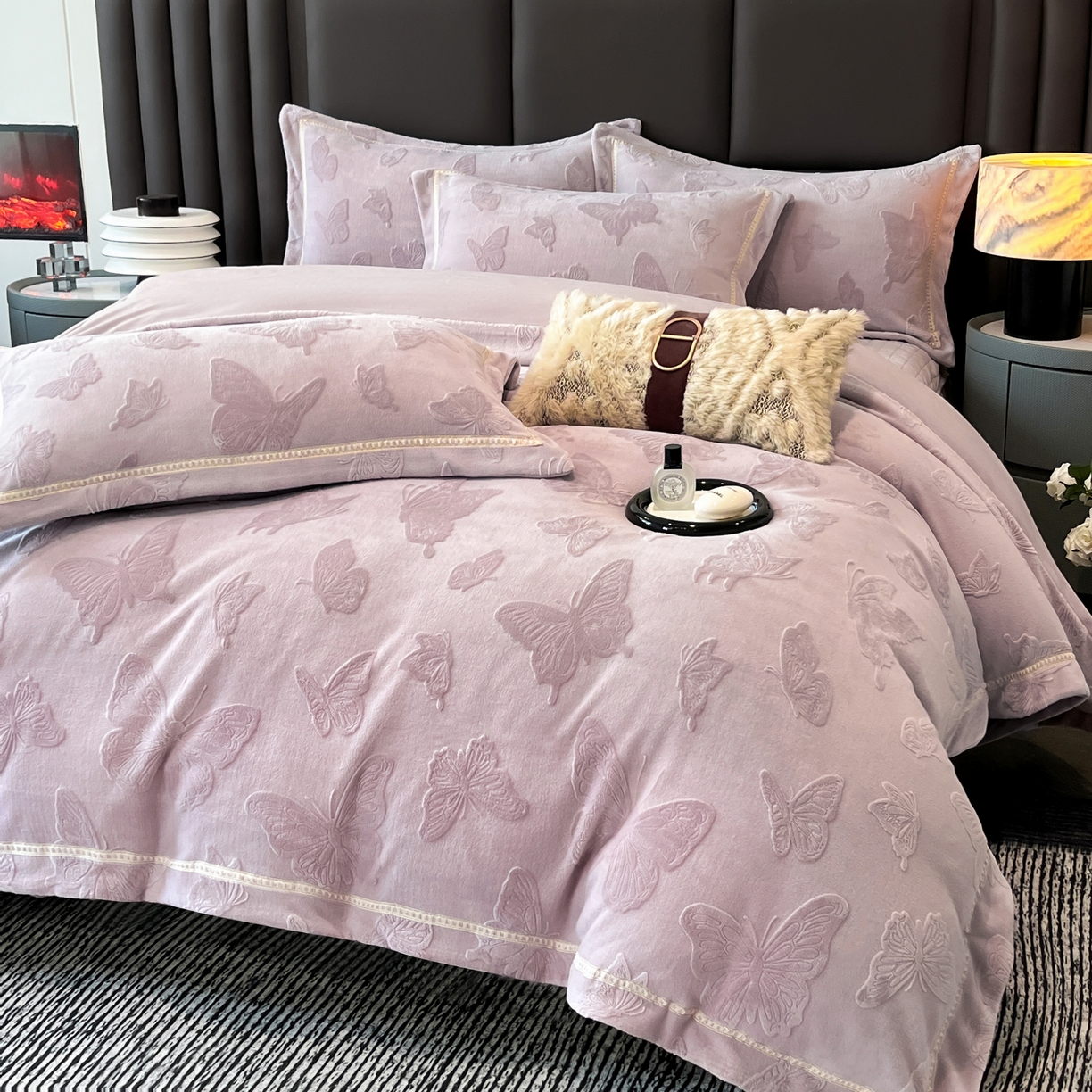 91家纺网 家纺一手货源 找家纺 妮恒美家纺 2025新款10斤床盖款牛奶绒四件套（控价最低价不得低于198） 床盖款-嫣紫