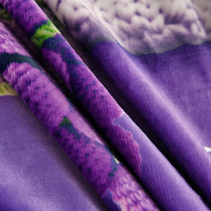 91家纺网 家纺一手货源 找家纺  妮恒美 2025新款牛奶绒印花床裙款四件套法莱绒四件套珊瑚金貂绒四件套 潮牌库洛