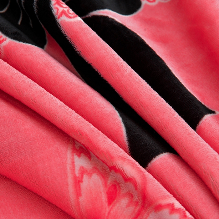 91家纺网 家纺一手货源 找家纺 妮恒美 2025新款牛奶绒印花床裙款四件套法莱绒四件套珊瑚金貂绒四件套 粉恋