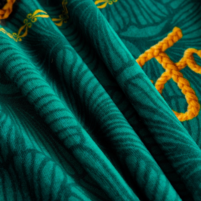 91家纺网 家纺一手货源 找家纺  妮恒美 2025新款牛奶绒印花床裙款四件套法莱绒四件套珊瑚金貂绒四件套 三生有杏