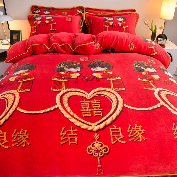 91家纺网 家纺一手货源 找家纺  妮恒美 2025新款牛奶绒印花床裙款四件套法莱绒四件套珊瑚金貂绒四件套 喜结良缘