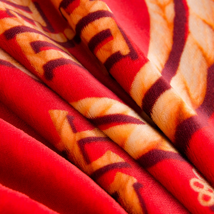 91家纺网 家纺一手货源 找家纺  妮恒美 2025新款牛奶绒印花床裙款四件套法莱绒四件套珊瑚金貂绒四件套 喜结良缘