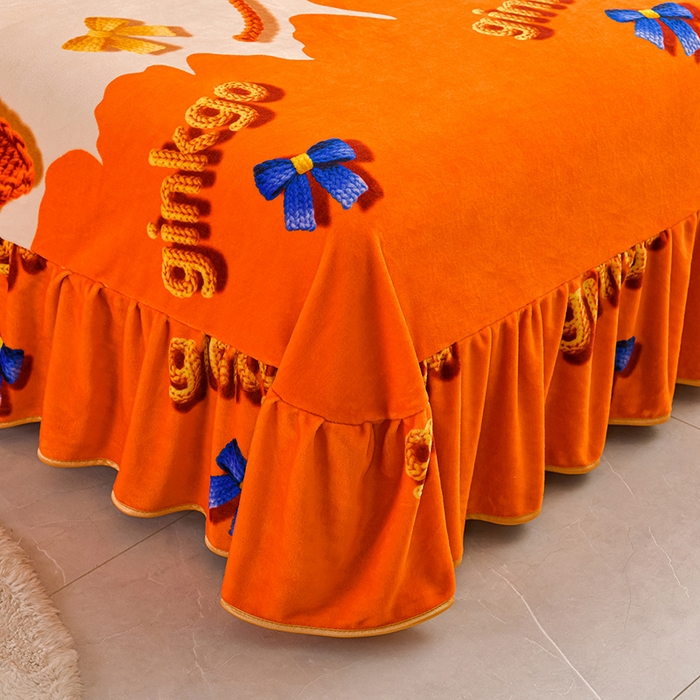 91家纺网 家纺一手货源 找家纺  妮恒美 2025新款牛奶绒印花床裙款四件套法莱绒四件套珊瑚金貂绒四件套 杏运一生