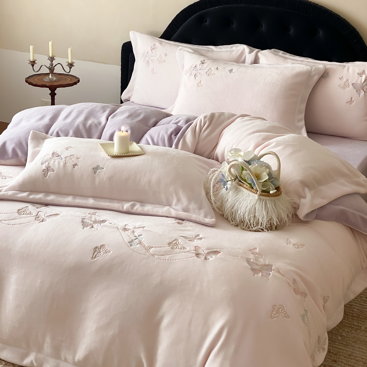 91家纺网 家纺一手货源 找家纺 云栖家居 2025秋冬新款加厚纯色刺绣牛奶绒四件套-福蝶多多 福蝶多多-紫