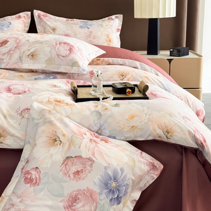 91家纺网 家纺一手货源 找家纺 桔禾家纺 2025新款田园花卉小清新直播加厚植物羊绒四件套高克重磨毛跨境四件套 大量现货 爱在深秋