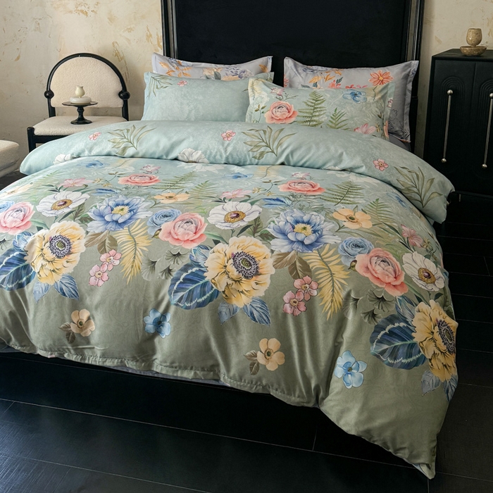 91家纺网 家纺一手货源 找家纺 桔禾家纺 2025新款田园花卉小清新直播加厚植物羊绒四件套高克重磨毛跨境四件套 大量现货 花漾绿