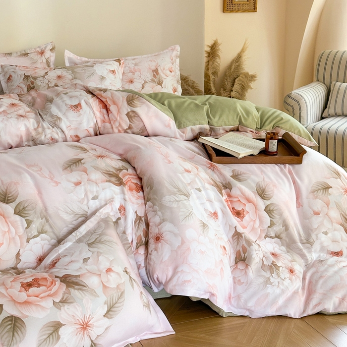 91家纺网 家纺一手货源 找家纺 桔禾家纺 2025新款田园花卉小清新直播加厚植物羊绒四件套高克重磨毛跨境四件套 大量现货 繁花春城