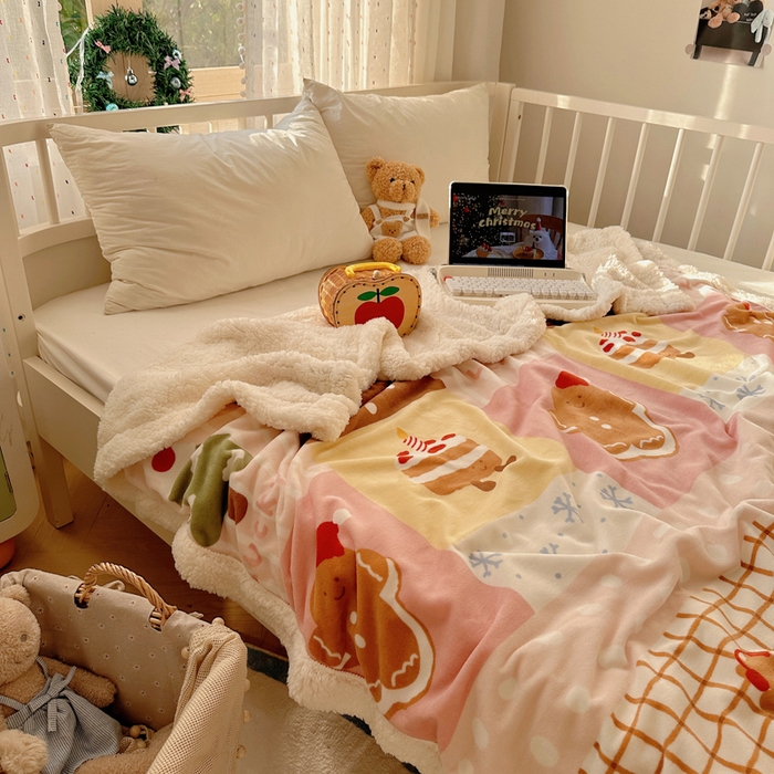 91家纺网 家纺一手货源 找家纺 桃子家居 2025新款A类ins圣诞新年秋冬限定款加厚牛奶绒羊羔绒毛毯多功能毯 绒毛毯-MT小腊肠