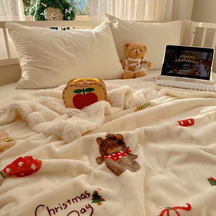 91家纺网 家纺一手货源 找家纺 桃子家居 2025新款A类ins圣诞新年秋冬限定款加厚牛奶绒羊羔绒毛毯多功能毯 绒毛毯-MT圣诞小熊熊
