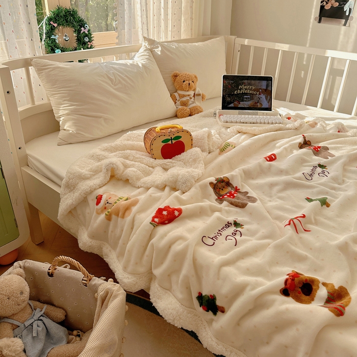 91家纺网 家纺一手货源 找家纺 桃子家居 2025新款A类ins圣诞新年秋冬限定款加厚牛奶绒羊羔绒毛毯多功能毯 绒毛毯-MT圣诞小熊熊