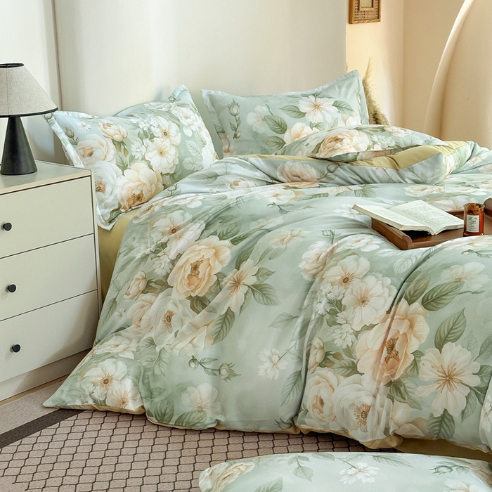 91家纺网 家纺一手货源 找家纺 桔禾家纺 2025新款田园花卉小清新直播加厚植物羊绒四件套高克重磨毛跨境四件套 大量现货 繁花田薇