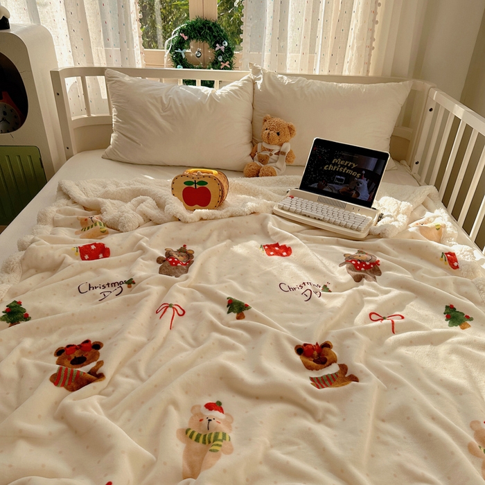 91家纺网 家纺一手货源 找家纺 （总）桃子家居 2025新款A类ins圣诞新年秋冬限定款加厚牛奶绒羊羔绒毛毯多功能毯