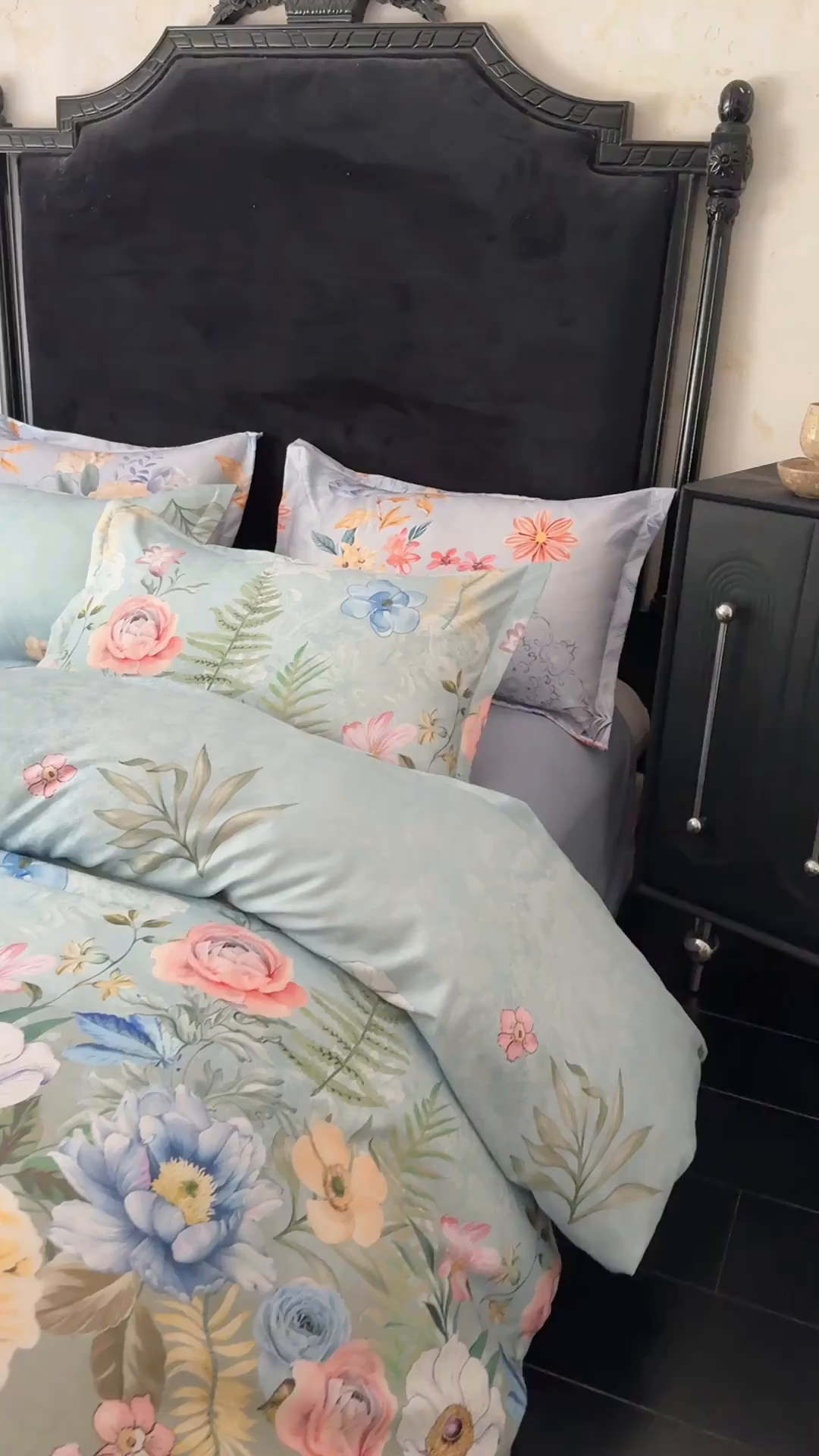 91家纺网 家纺一手货源 找家纺 桔禾家纺 2025新款田园花卉小清新直播加厚植物羊绒四件套高克重磨毛跨境四件套 大量现货 花漾绿