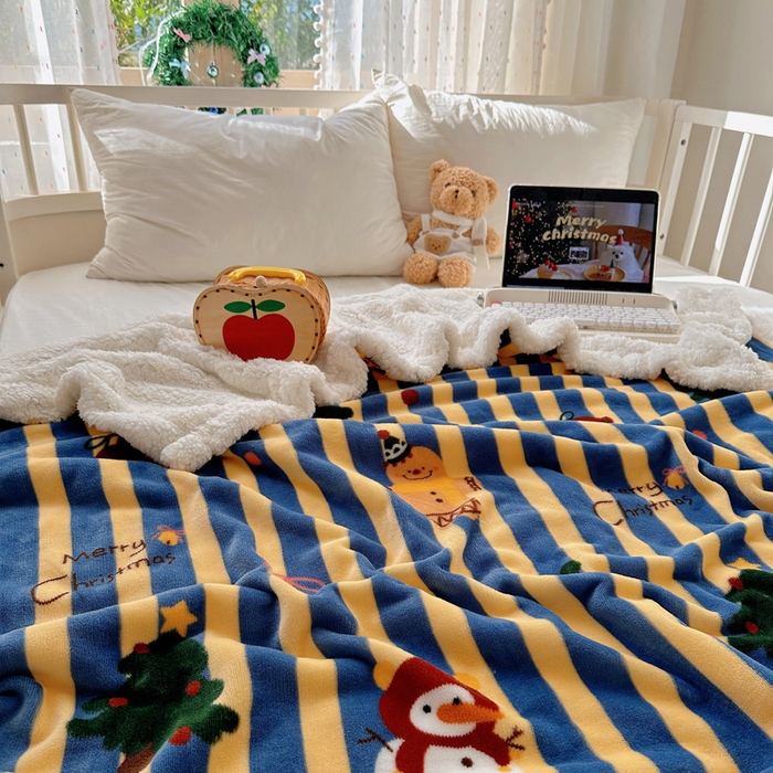 91家纺网 家纺一手货源 找家纺 桃子家居 2025新款A类ins圣诞新年秋冬限定款加厚牛奶绒羊羔绒毛毯多功能毯 绒毛毯-MT圣诞雪人蓝