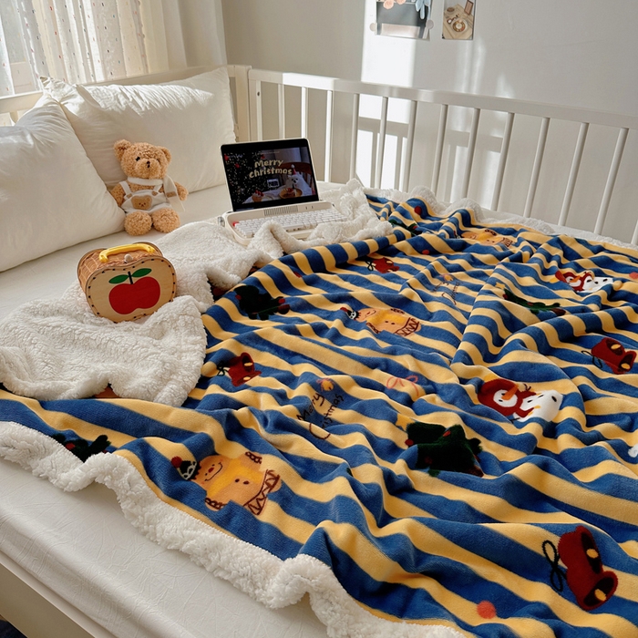 91家纺网 家纺一手货源 找家纺 桃子家居 2025新款A类ins圣诞新年秋冬限定款加厚牛奶绒羊羔绒毛毯多功能毯 绒毛毯-MT圣诞雪人蓝