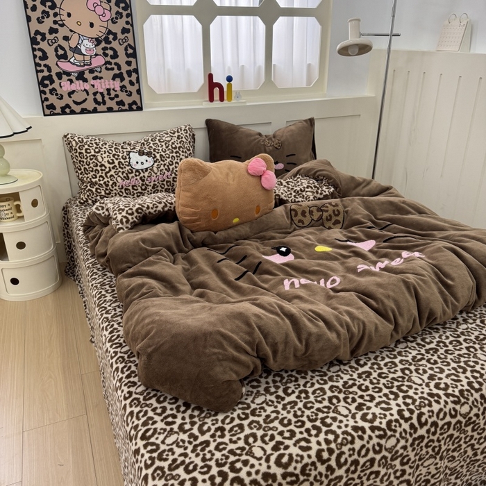 91家纺网 家纺一手货源 找家纺 奈颜 2025新款大版牛奶绒毛巾绣四件套实拍图豹纹猫系列 豹纹猫-咖