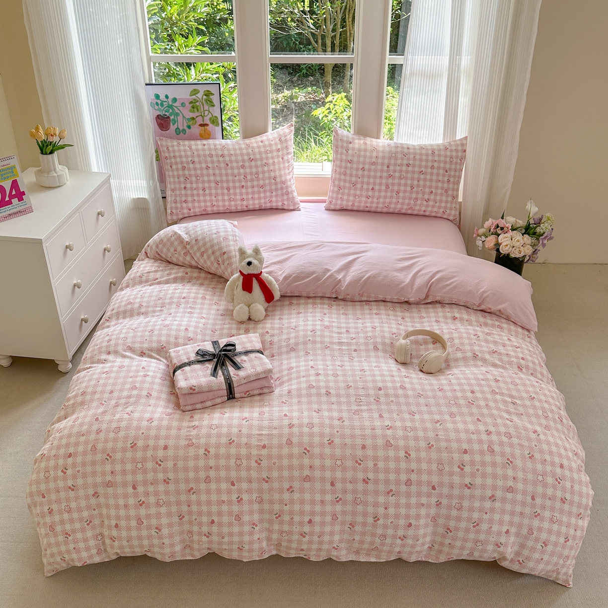 91家纺网 家纺一手货源 找家纺 桔禾家纺 2025新款小清新水洗棉有氧双层纱印花云感木棉皱皱纱四件套 恋爱物语