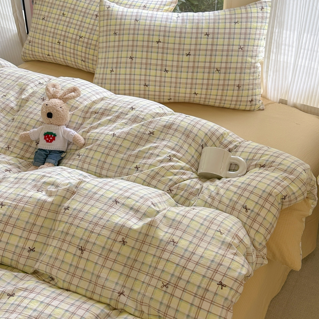 91家纺网 家纺一手货源 找家纺 桔禾家纺 2025新款小清新水洗棉有氧双层纱印花云感木棉皱皱纱四件套 千千结