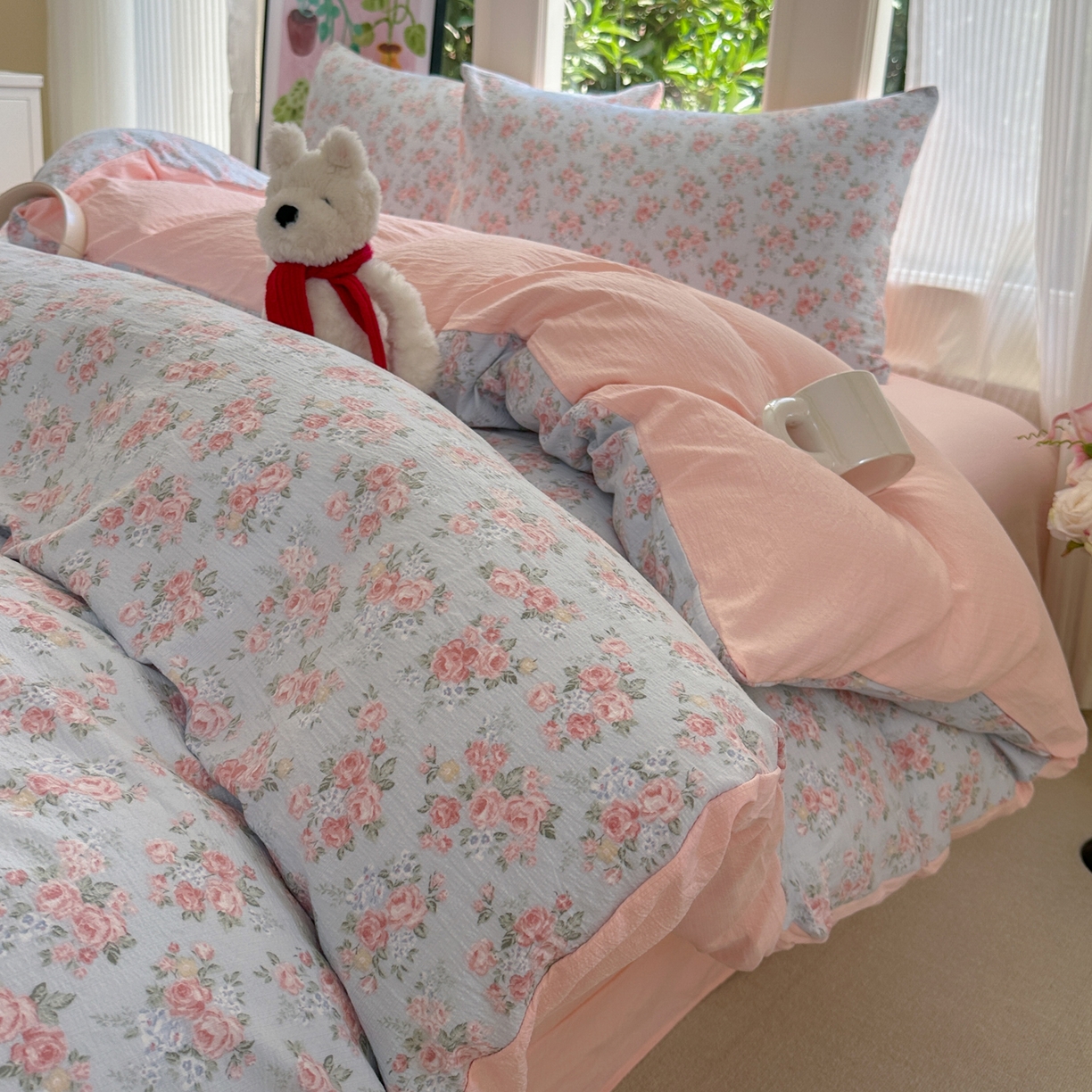 91家纺网 家纺一手货源 找家纺 桔禾家纺 2025新款小清新水洗棉有氧双层纱印花云感木棉皱皱纱四件套 玫瑰心语