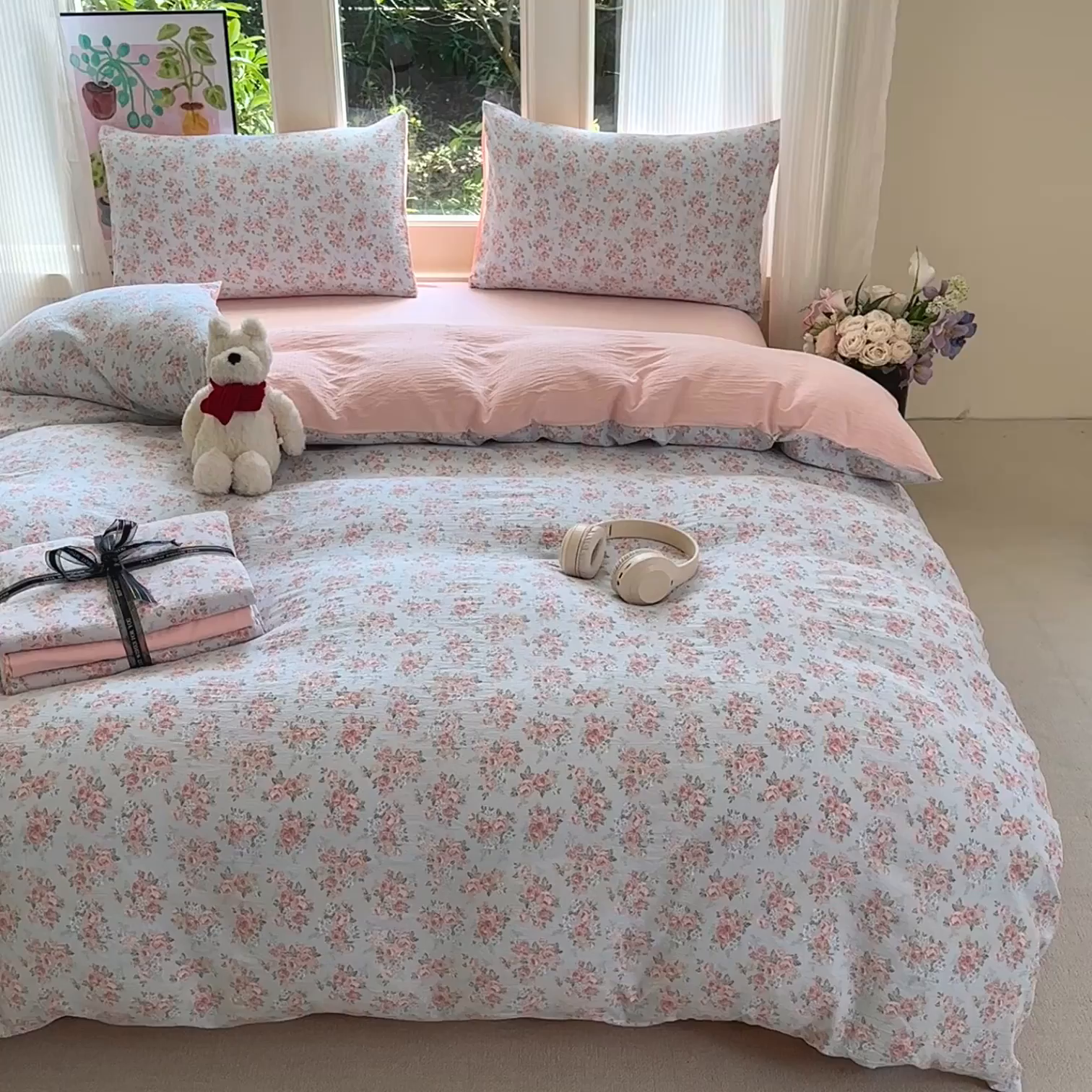 91家纺网 家纺一手货源 找家纺 桔禾家纺 2025新款小清新水洗棉有氧双层纱印花云感木棉皱皱纱四件套 玫瑰心语