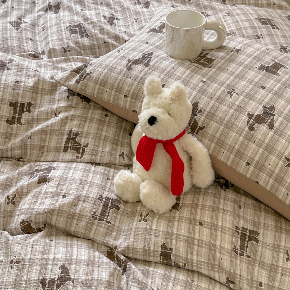 91家纺网 家纺一手货源 找家纺 桔禾家纺 2025新款小清新水洗棉有氧双层纱印花云感木棉皱皱纱四件套 巧克力饼干