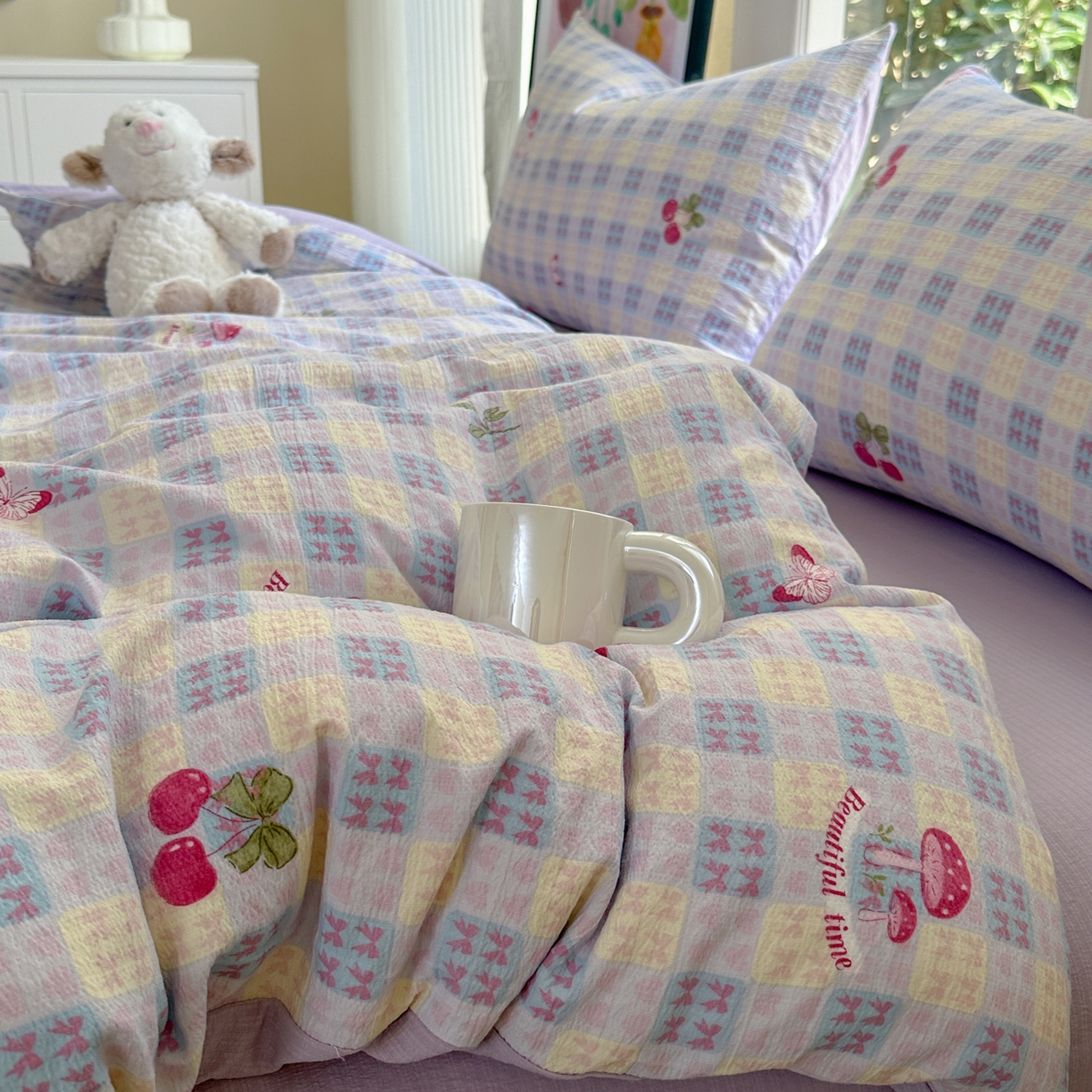 91家纺网 家纺一手货源 找家纺 桔禾家纺 2025新款小清新水洗棉有氧双层纱印花云感木棉皱皱纱四件套 樱桃紫