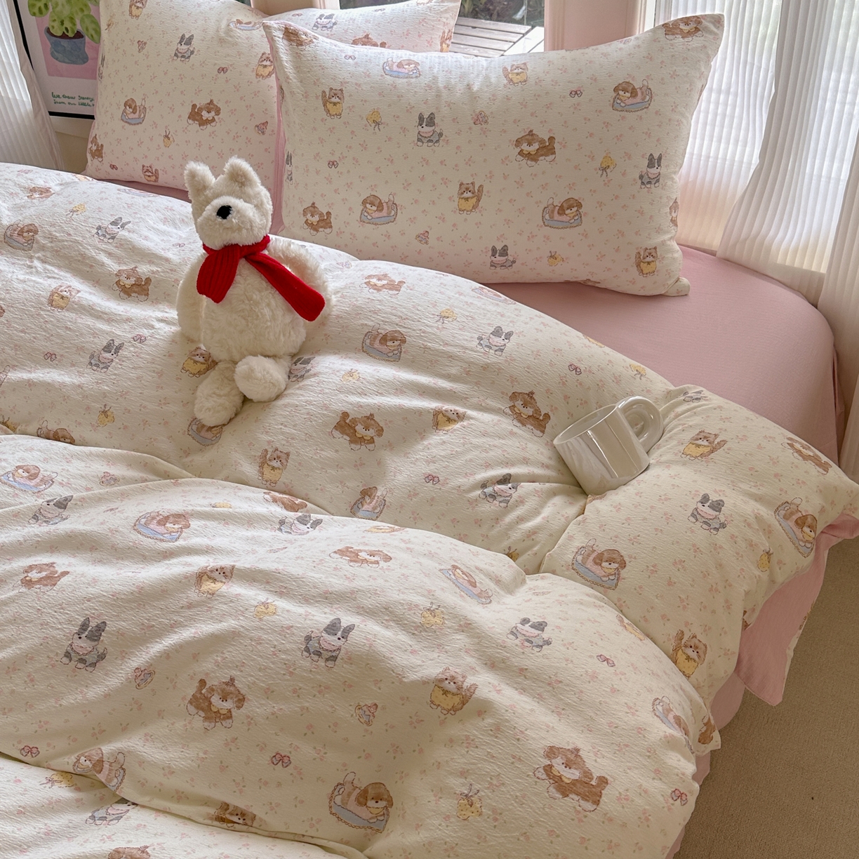 91家纺网 家纺一手货源 找家纺 桔禾家纺 2025新款小清新水洗棉有氧双层纱印花云感木棉皱皱纱四件套 萌宠格子铺