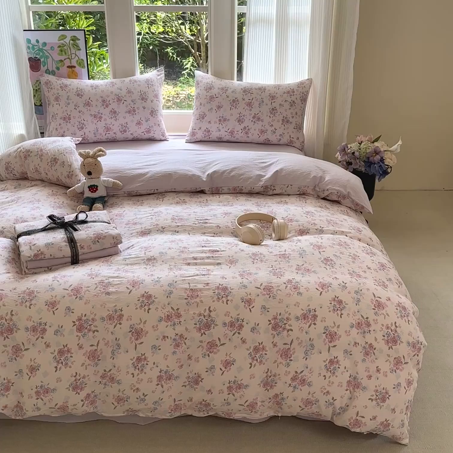 91家纺网 家纺一手货源 找家纺 桔禾家纺 2025新款小清新水洗棉有氧双层纱印花云感木棉皱皱纱四件套 芳华