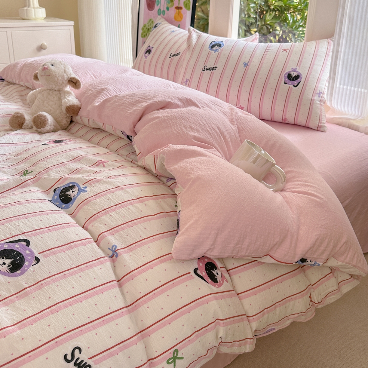 91家纺网 家纺一手货源 找家纺 桔禾家纺 2025新款小清新水洗棉有氧双层纱印花云感木棉皱皱纱四件套 萌宠来袭