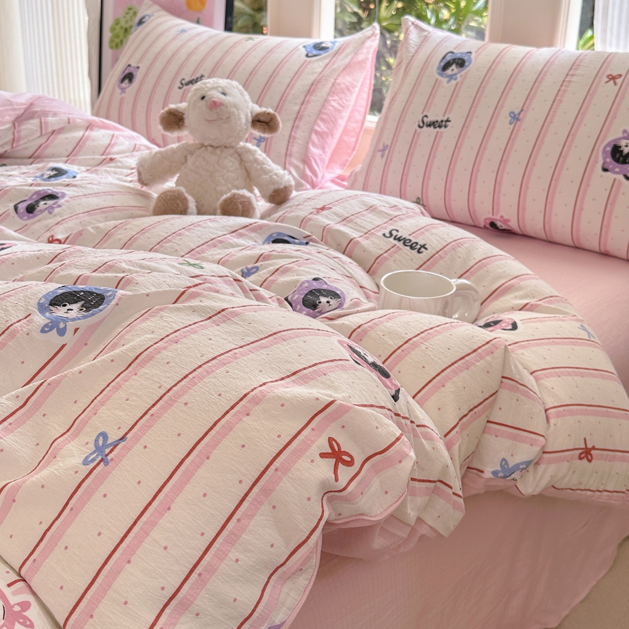 91家纺网 家纺一手货源 找家纺 桔禾家纺 2025新款小清新水洗棉有氧双层纱印花云感木棉皱皱纱四件套 萌宠来袭