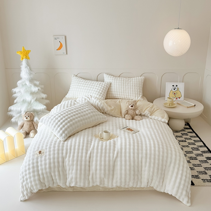 91家纺网 家纺一手货源 找家纺 （总）宜派家纺 2025新款A类简约高克重泡泡兔毛绒四件套