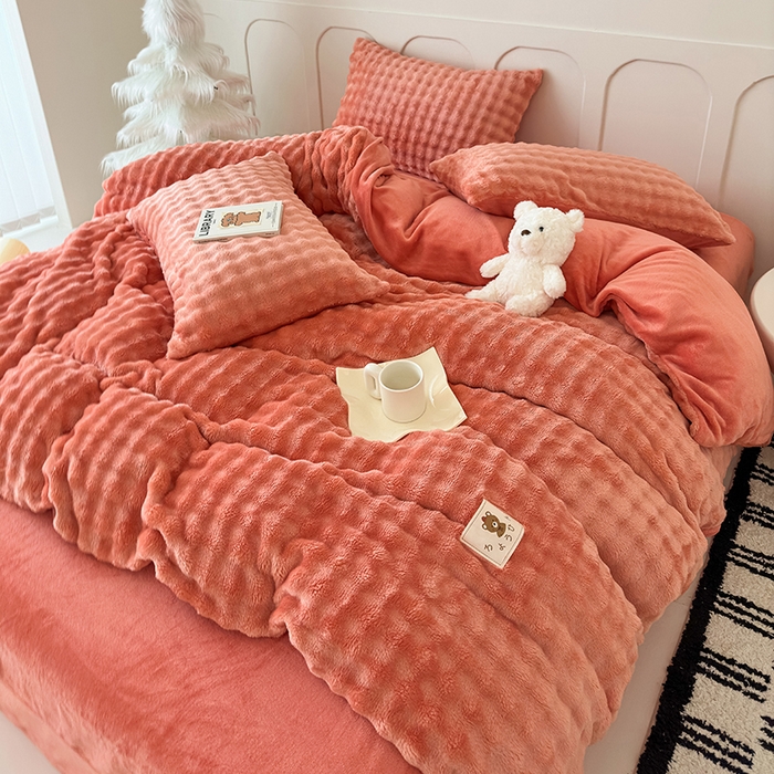 91家纺网 家纺一手货源 找家纺 （总）宜派家纺 2025新款A类简约高克重泡泡兔毛绒四件套