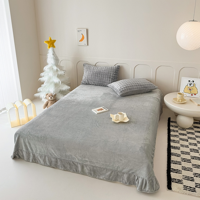 91家纺网 家纺一手货源 找家纺 宜派家纺 2025新款A类简约高克重泡泡兔毛绒四件套 泡泡-浅灰