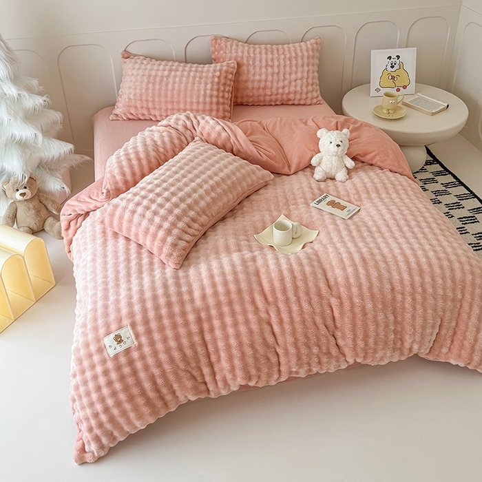 91家纺网 家纺一手货源 找家纺 宜派家纺 2025新款A类简约高克重泡泡兔毛绒四件套 泡泡-玉粉