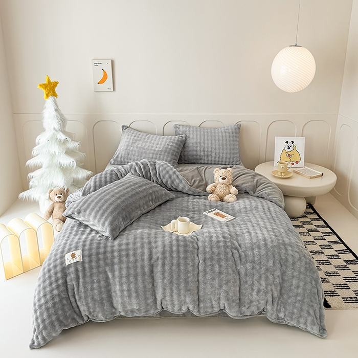 91家纺网 家纺一手货源 找家纺 宜派家纺 2025新款A类简约高克重泡泡兔毛绒四件套 泡泡-浅灰