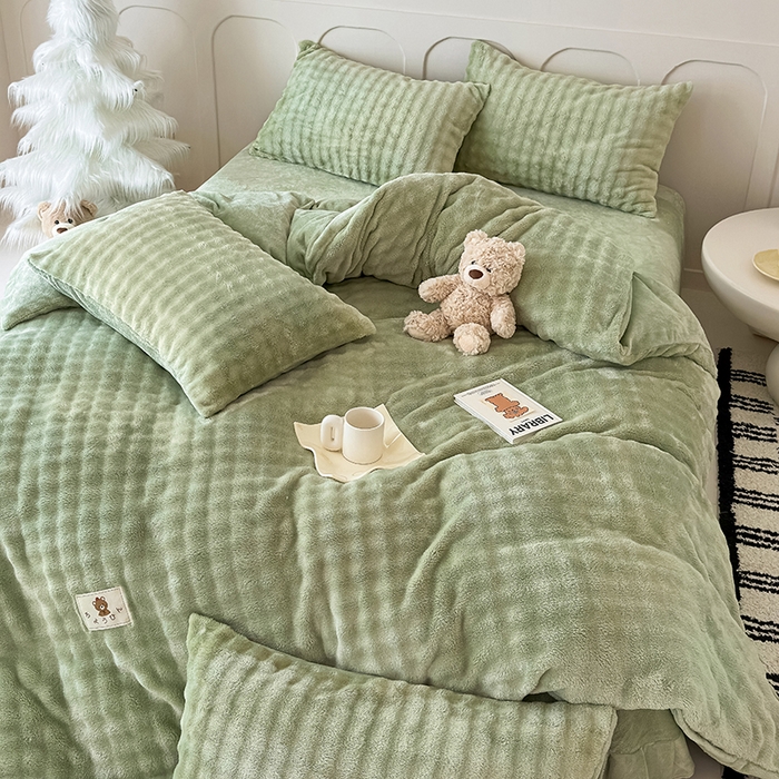 91家纺网 家纺一手货源 找家纺 宜派家纺 2025新款A类简约高克重泡泡兔毛绒四件套 泡泡-茶绿