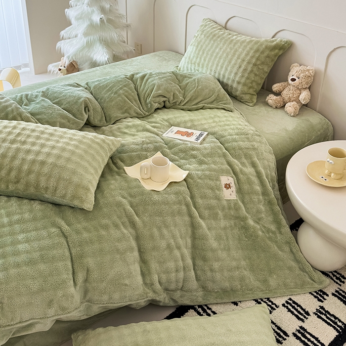 91家纺网 家纺一手货源 找家纺 宜派家纺 2025新款A类简约高克重泡泡兔毛绒四件套 泡泡-茶绿