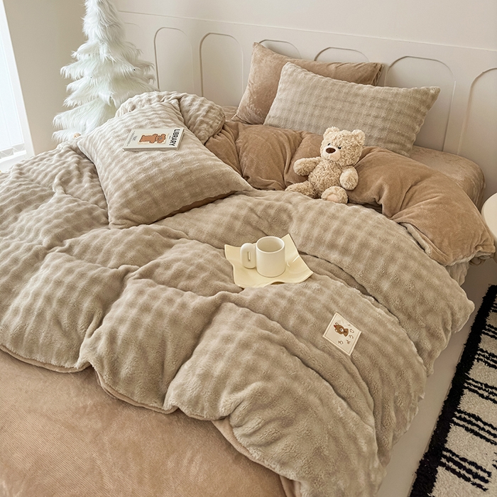 宜派家纺 2025新款A类简约高克重泡泡兔毛绒四件套 泡泡-米驼
