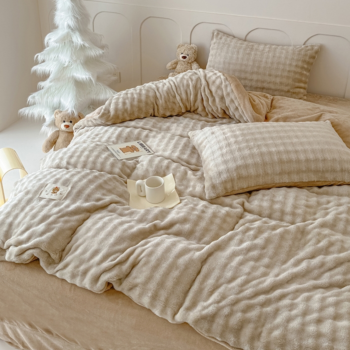 91家纺网 家纺一手货源 找家纺 宜派家纺 2025新款A类简约高克重泡泡兔毛绒四件套 泡泡-米驼