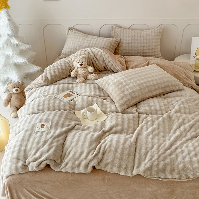 91家纺网 家纺一手货源 找家纺 宜派家纺 2025新款A类简约高克重泡泡兔毛绒四件套 泡泡-米驼