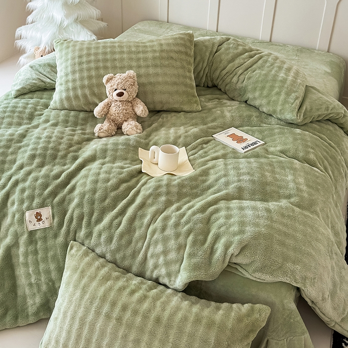 91家纺网 家纺一手货源 找家纺 宜派家纺 2025新款A类简约高克重泡泡兔毛绒四件套 泡泡-茶绿