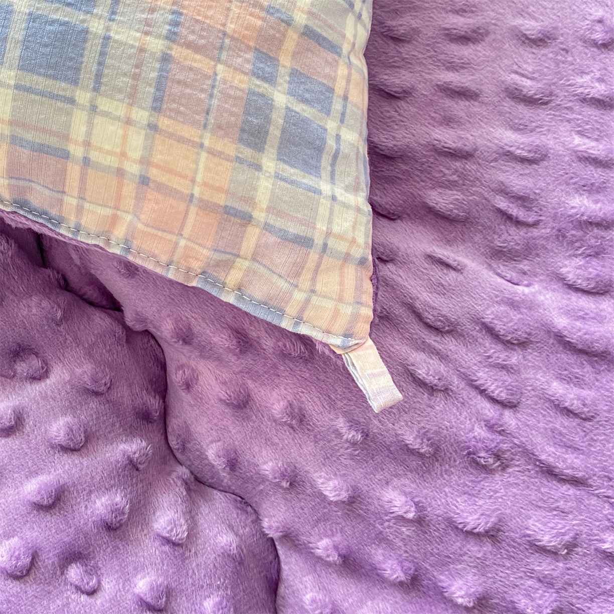 91家纺网 家纺一手货源 找家纺 宝士康家纺 2025新款豆豆绒木棉冬被/被芯/跨境/外贸 豆豆-紫粉格