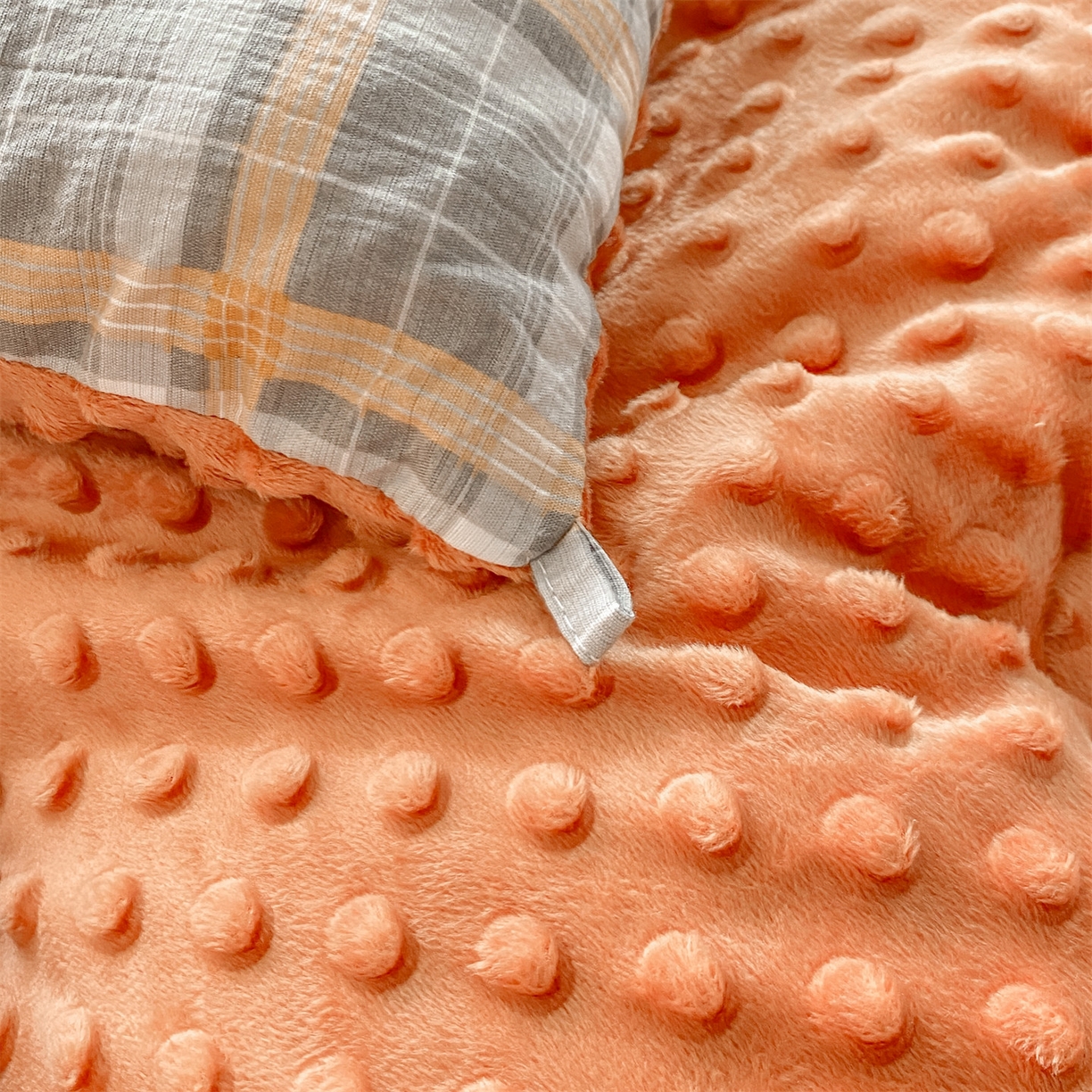 91家纺网 家纺一手货源 找家纺 宝士康家纺 2025新款豆豆绒木棉冬被/被芯/跨境/外贸 豆豆-蓝灰格